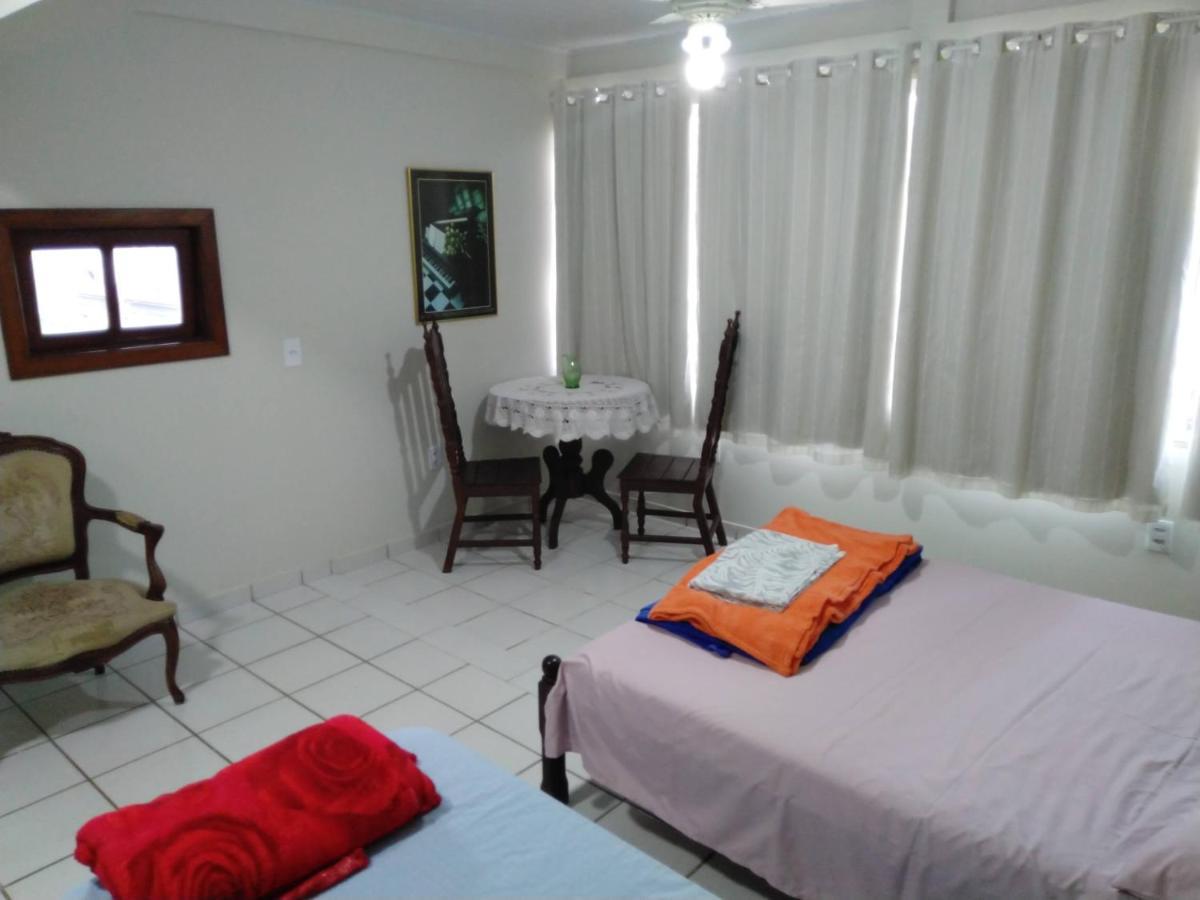 Quartos Em Casa Proxima A Praia วีลา เวลยา ภายนอก รูปภาพ